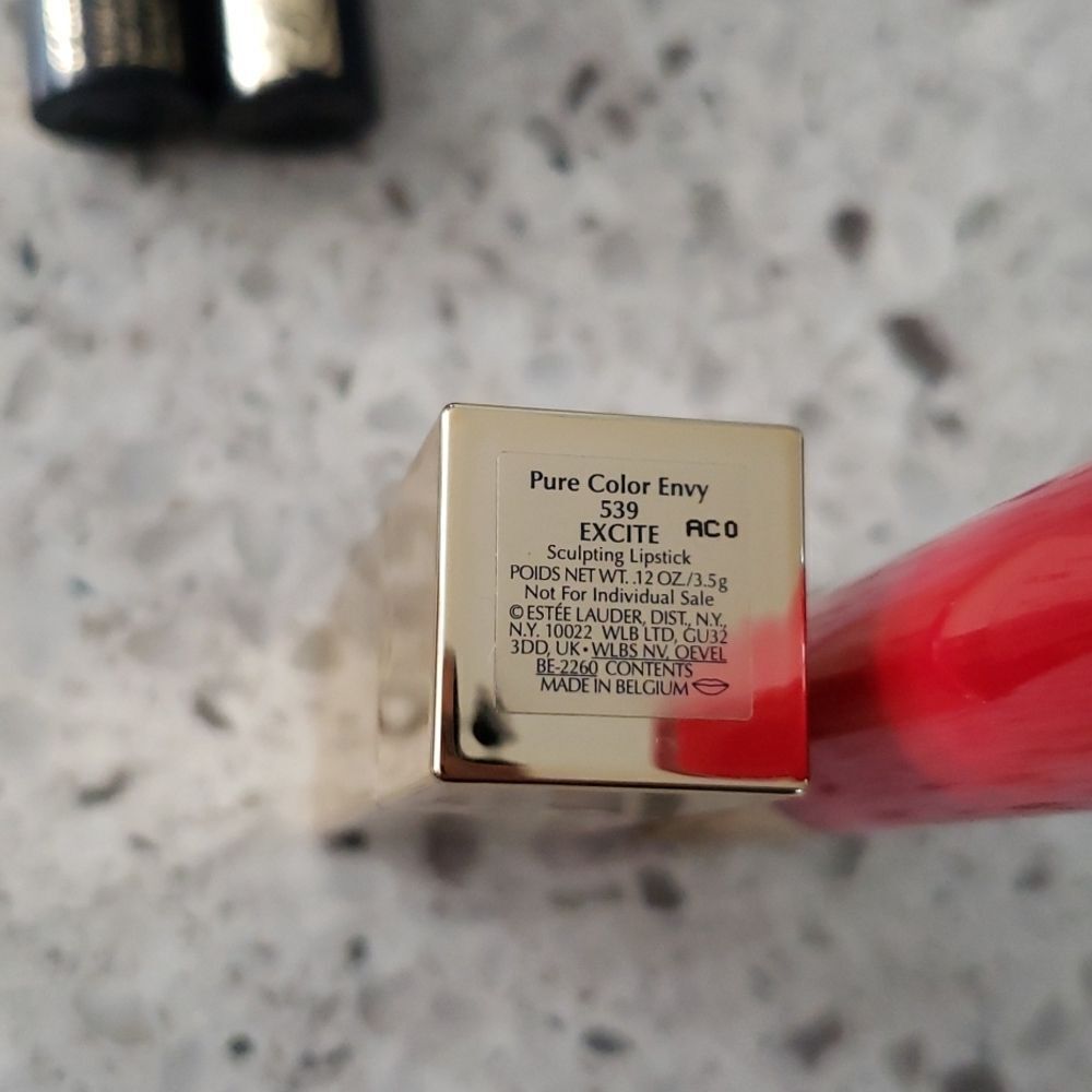 Estee Lauder Bundle - Picture 3 of 7